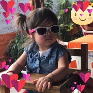 Meet your Posher, Mirna paris